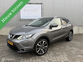 Nissan Qashqai 1.2 Tekna Full Options / Leer / Panoramadak / Xenon / Stoelverwarming / DAB / 19” / NAP