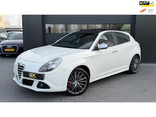 Alfa Romeo Giulietta 1.4 T Business Executive Airco|Pano|NAP|Limited