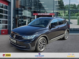 Volkswagen Tiguan 2.0 TDI DSG LIFE TREKHAAK/CAMERA/ELEK-KLEP/ACC/STOEL+STUURVERW
