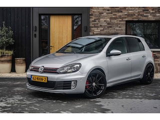 Volkswagen Golf 2.0 GTI DSG F1 Pano/DCC/JDstage2/R-CAM/NL-auto