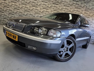 Volvo V70 2.5 T Geartronic Titanium *Automaat* APK Jan 2027!