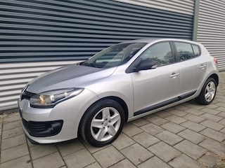 Renault Mégane 1.5 dCi GT-Line, Climatronic, PDC, Nieuwe apk ,Navigatie