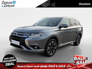 Mitsubishi Outlander 2.0 PHEV Premium | Nieuw accupakket onder garantie bij 160.000 km | Volledig dealer onderhouden | Achteruitrijcamera | Stoel verwarming |