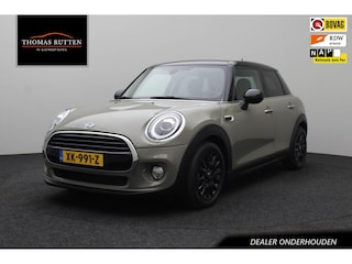 Mini Cooper 1.5 Pepper 2019 | Dealer Onderhouden | Navigatie | Carplay | Cruise Control | Spraakbediening | Stoelverwarming | Stuurwiel Bediening | Keyless 2 Sleutels | Nationale Autopas