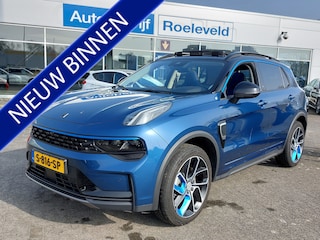 Lynk & Co 01 1.5 Plug-In Hybrid | Origineel NL | Navi + Apple Carplay + Android Auto | Clima | Adap. Cruise | Panorama Schuifdak | Keyless Entry | Pdc V+A+Assist+Camera | Dodehoek+Rijstrooksensor | 20''lm
