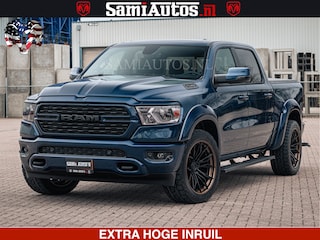 Dodge Ram SPORT | 5.7 V8 4x4 HEMI | PANORAMA DAK | GROOTSCHEM 12 INCH | LPG | Patriot Blue CREW CAB | DUBBELE CABINE | 5 PERSOONS | DC | VOORRAAD NR 2555 - 3325