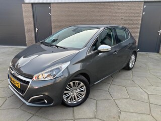 Peugeot 208 1.2 PureTech Allure|5 Drs|extreem mooi, weinig km s ,4x All-Season |