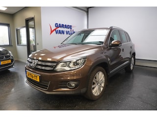 Volkswagen Tiguan 2.0 TSI Sport&Style 4Motion afn. Trekhaak Xenon Carplay