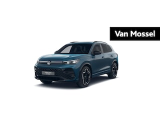 Volkswagen Tiguan 1.5 eHybrid R-Line Edition | 204PK | Automaat | Panoramaschuif-kanteldak | Trekhaak inklapbaar | Black Style Pakket | 360 camera |