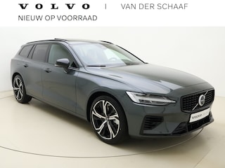 Volvo V60 T8 455pk AWD Plus Dark / GRATIS TREKHAAK T.W.V. € 1.295,- / Panoramisch dak / Head-up display / Keyless / 360Camera / H&K Audio / Sportstoelen.