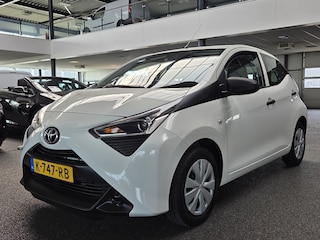 Toyota Aygo 1.0 VVT-i x-fun