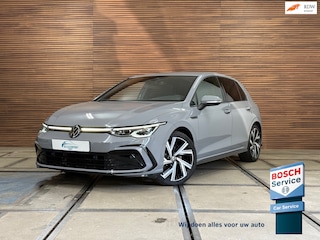Volkswagen Golf 1.5 eTSI R-Line | IQ LED | Licht + Zicht | Discover Media | Camera | Comfort Pakket | CarPlay | DAB+ |