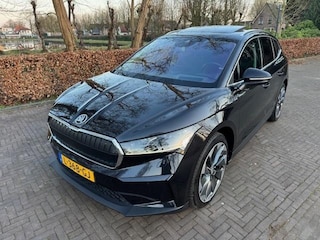 Skoda Enyaq Iv 80 First Edition High Warmtepomp/Trekhaak/Headup/Pano/Leer/Acruise/360Cam/Fabrieksgarantie