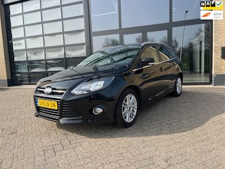 Ford Focus Wagon 1.0 EcoBoost Titanium, Navi, Trekhaak, Led