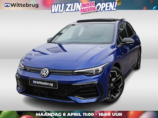 Volkswagen Golf 1.5 eTSI R-Line 150pk DSG Automaat Black Style / Panorama dak / Navigatie by APP / LM 18 inch / LED IQ Matrix / Camera Garantie tot 15-01-2030 / 100.000km