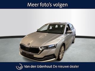 Skoda Octavia Combi 1.4 TSI iV PHEV Business Edition Plus / Trekhaak / Head Up / Adaptief onderstel