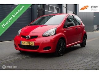 Toyota Aygo 1.0 Comfort acces 5-Deurs!! Airco!!