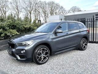 BMW X1 xDrive20i Navi|Cruis|PDC|Media Grijs