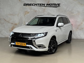 Mitsubishi Outlander 2.4 PHEV Intense+ / Schuifdak / Trekhaak /