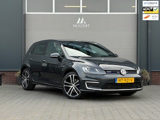 Volkswagen Golf 1.4 TSI/204pk GTE|2015|NAP|Dealer|Clima|Trekhaak|PDC|18"LMV