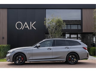 BMW 3-serie Touring 330e xDrive | M-Sport | Live Cockpit | Panorama | Leder | Memory | HiFi | Trekhaak | 19"LM | Frozen Pure Grey