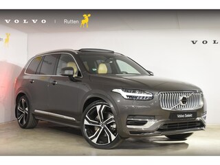 Volvo XC90 T8 455PK Recharge AWD Ultimate Bright / Luchtvering / Bowers & Wilkins / 360 Camera / Head Up Display / Nappaleder met ventilatie / Massagefunctie / Gelamineerde zijruiten / 22'' Velgen / Trekhaak