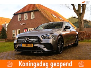 Mercedes-Benz E-klasse 200 Business Solution AMG Aut. | 63-AMG Uitgevoerd | 20 Inch Vossen | Full Led | Facelift | Widescreen |