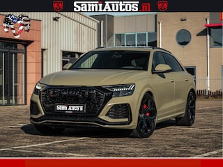 Audi Q8 RSQ8 600PK 4.0 TFSI | MATT OLIVE GREEN | QUATTRO | MEGA VOLLE RSQ8 | BANG & OLUFSEN | HUD | 4 WIELBESTURING | 23 INCH AUDI SPORT WHEELS | RS BEKLEDING ZWART | PANO | SOFTCLOSE | De Lamborghini Urus en Audi RS Q8 zijn beide supersnelle SUV's met dezelfde basis (4.0L V8 twin-turbo motor van de VW Group)