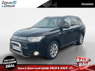 Mitsubishi Outlander 2.0 PHEV Instyle | TREKHAAK | LEDER | SCHUIFDAK | 12 MAANDEN GARANTIE |