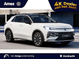 Volkswagen T-Roc (2) Life First Edition 1.5 eTSI 85 kW / 116 PK SUV 7 versn. DSG | Stoelverwarming | Stuurverwarming | Achteruitrijcamera |