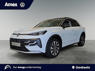 Volkswagen T-Roc (2) Life First Edition 1.5 eTSI 85 kW / 116 PK SUV 7 versn. DSG | Stoelverwarming | Stuurverwarming | Achteruitrijcamera |