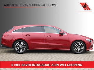 Mercedes-Benz CLA Shooting Brake 180 AUT7 Luxury Line LEDER WIDESCREEN SFEER CAMERA NAVI <<36.692KM>>