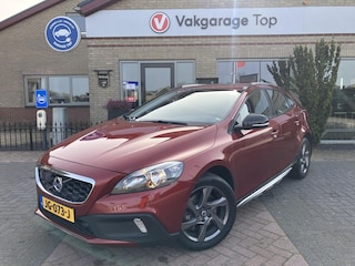 Volvo V40 1.5 T3 Summum | Trekhaak | ACC | BLIS | All-in prijs