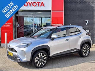 Toyota Yaris Cross 1.5 Hybrid 130 Executive PREMIUM PACK PDC ELEKTRISCHE ACHTERKLEP BLIND SPOT APPLE CAR PLAY & ANDROID