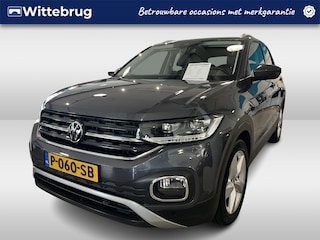 Volkswagen T-Cross 1.0 TSI Style Navigatie / Parkeersensoren / app-connect / LM Velgen 'Chesterfield', 17 inch