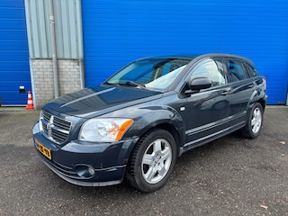 Dodge Caliber 1.8 SXT. Zij Schade met Airco