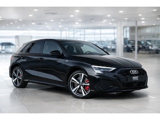 Audi A3 Sportback 45 TFSI e S edition Competition | S-Line | S-Stoelen | B&O | Matrix | Adaptive Cruise