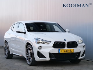 BMW X2 sDrive18i High Executive M-Sport 19 Inch / LED / Trekhaak / Stoelverwarming