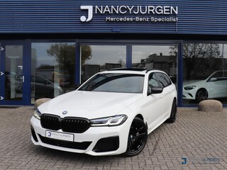 BMW 5-serie Touring 530i xDrive M | Pano | Luchtvering | 4 Wiel Besturing | Leer | Ambiente | 20'LM | 4-Zone Climate | Elek. Kofferbak | Laser LED | Adaptive Cruise Stop & Go | Keyless | WORDT VERWACHT - FOTO'S VOLGEN!