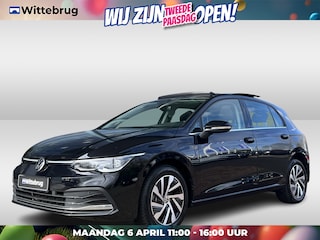 Volkswagen Golf 1.4 DSG 204pk eHybrid Style / Panoramadak / Memory Seats / Trekhaak / 16'' LMV