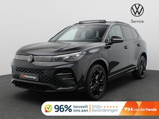 Volkswagen Tiguan 1.5 eHybrid R-Line Edition 272PK DSG Pano-Schuifdak, Black Style, Trekhaak, 20" LM Velgen, Leder, Memorystoel, Head-Up Display, Matrix LED-Verlichting, 360gr. Camera, Navi, Elektr. Achterklep