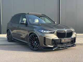 BMW X5 XDrive50e M Sport Pro 2 Tone Interior.