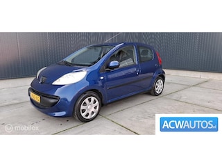 Peugeot 107 1.0-12V XS