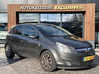 Opel Corsa 1.4-16V Cosmo Airco Navigatie Cruise Control
