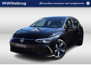 Volkswagen Golf 1.4 eHybrid 245pk GTE DSG Automaat / Navigatie / LM 18 inch / Parkeersensoren / LED / APP Connect