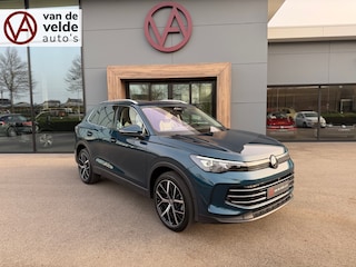 Volkswagen Tiguan 1.5 eHybrid Elegance | Leder | Panoramadak | IQ light | 20 inch velgen | Trekhaak | 360 Camera | Rijklaar incl. garantie