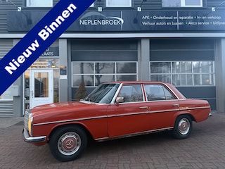 Mercedes-Benz 200-serie 200-280 (W115) 220 D 1976 Belastingvrij Uniek !!