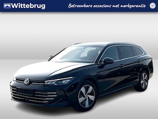 Volkswagen Passat Variant 1.5 eHybrid 204pk Business DSG Automaat / Navigatie / LED / Digital cockpit Pro / Camera / Park assist / Inklapb trekhaak