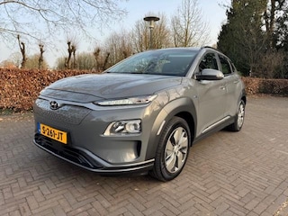 Hyundai Kona EV Fashion 64 Kwh SOH 97% led/Stoel-Stuurverwarming/Camera/AcarplayGarantie