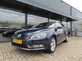 Volkswagen Passat 1.4 TSI Comfortline DSG Ecc Navi Trekhaak 2x Pdc 2011